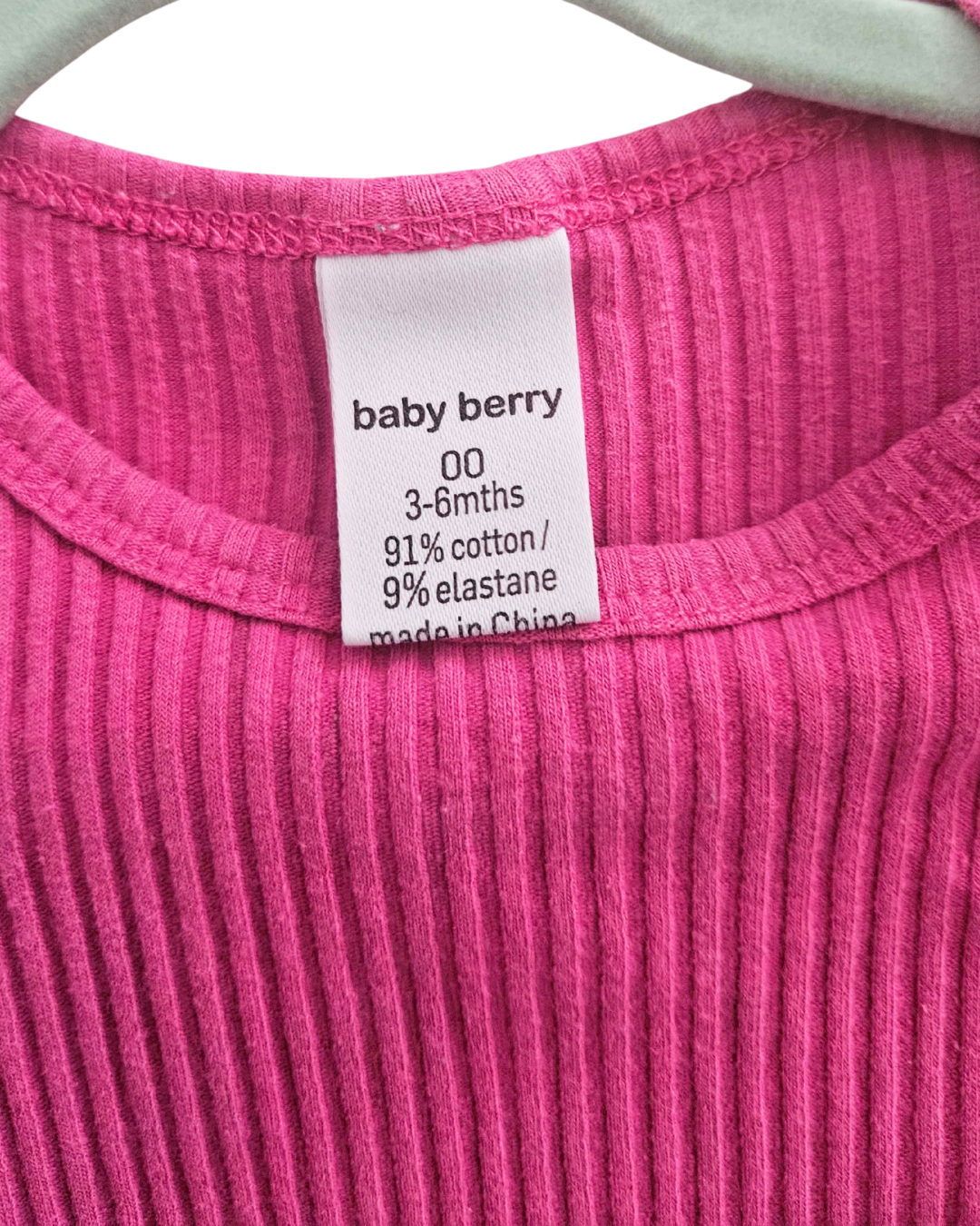 Pink Ribbed Baby Onesie with Frill Sleeves – Size 00 (3–6 Months)