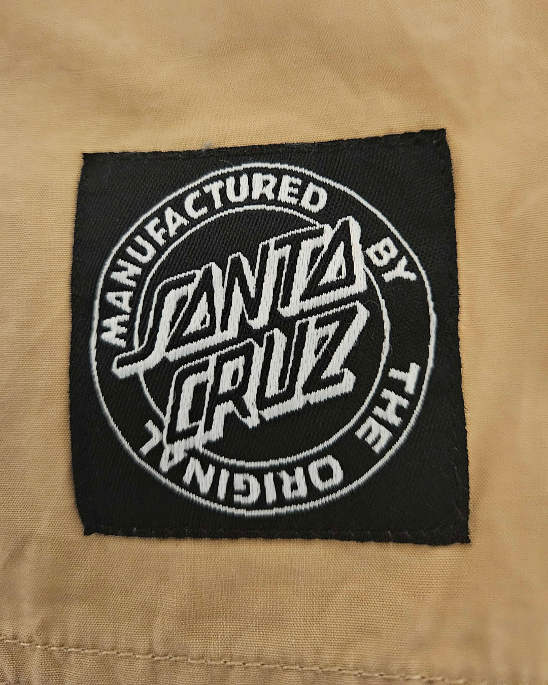 Santa Cruz Boys Boardshorts Size 30 – Beige Skate Shorts